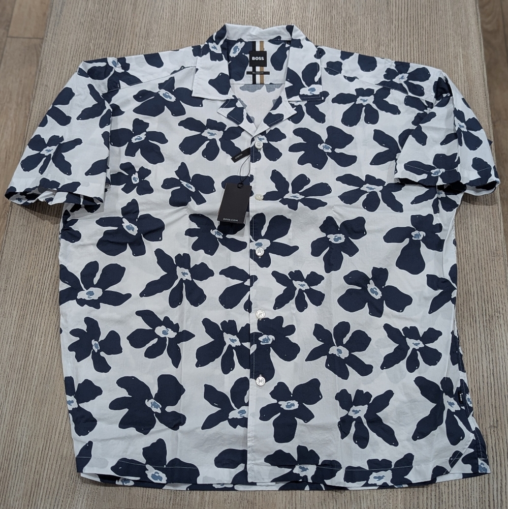 $138 Mens BOSS "Drew" Palm Print SS Camp Shirt White/Blue Medium